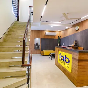 Fabhotel Rr Residency Hotel Gurgaon